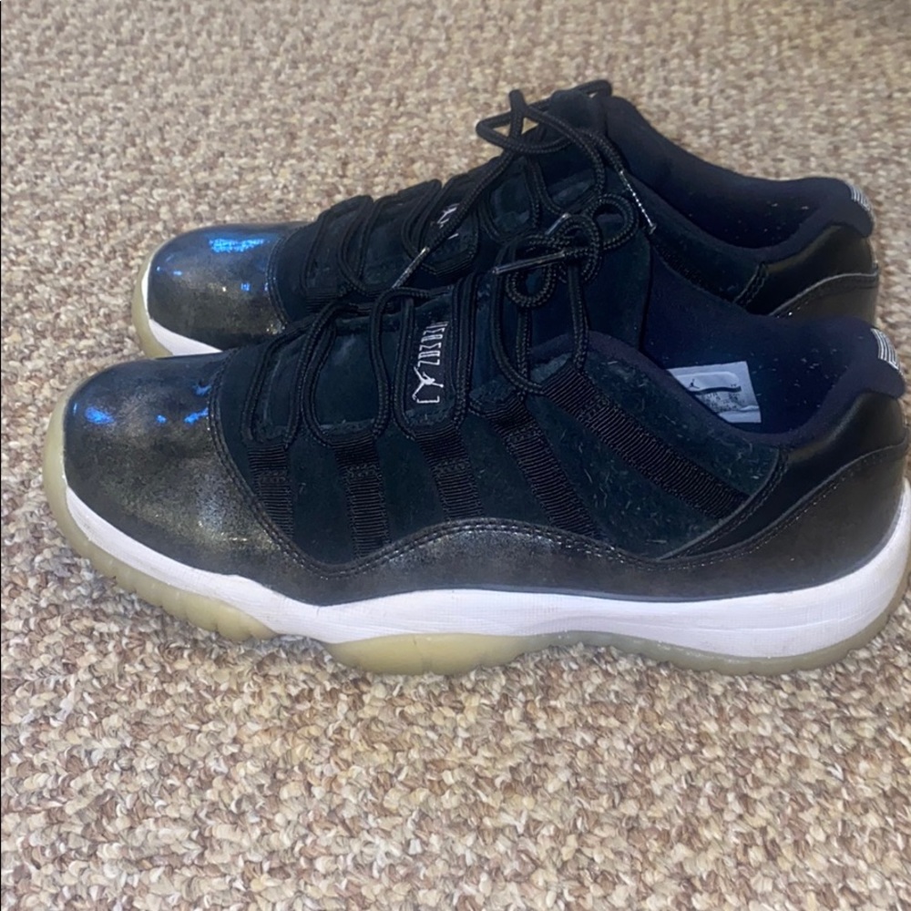 Air Jordan 11 Retro Low “Barons”